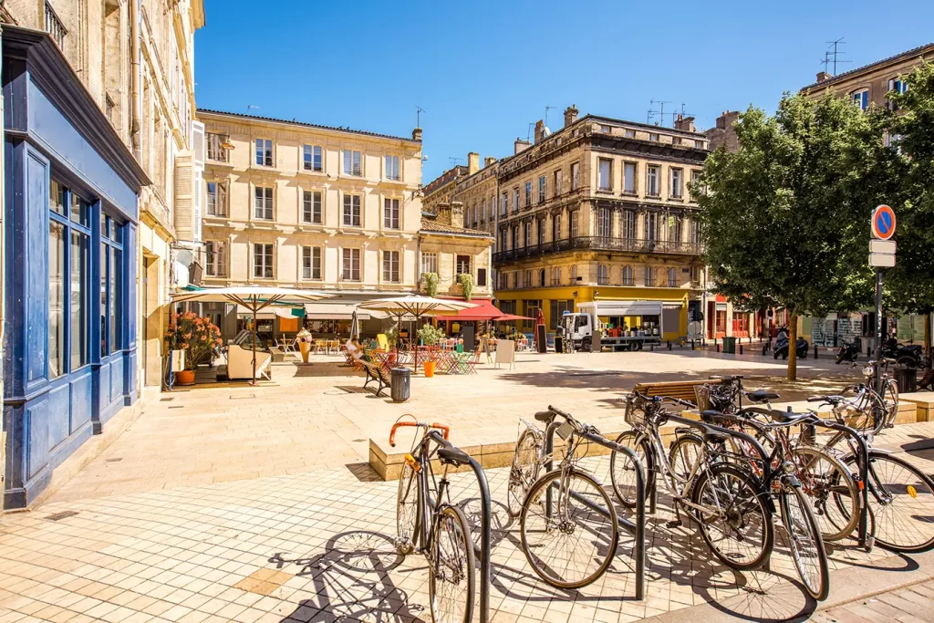 Agence de recrutement IA Bordeaux